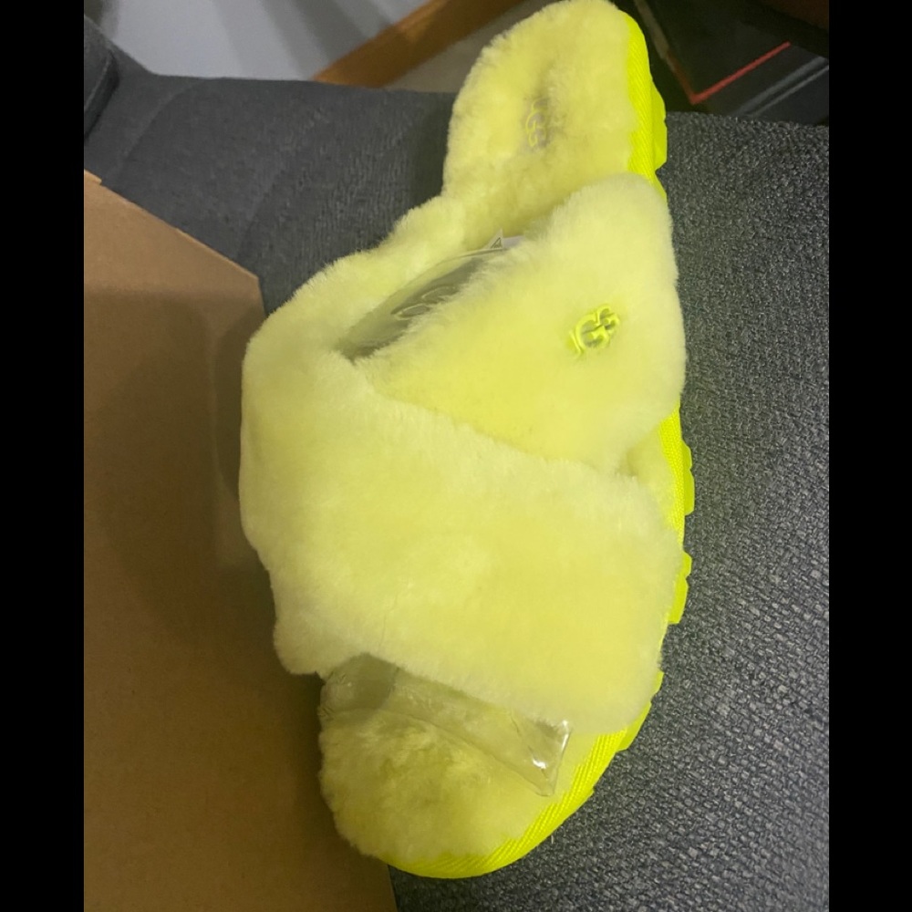 Ugg Fuzzette Slipper